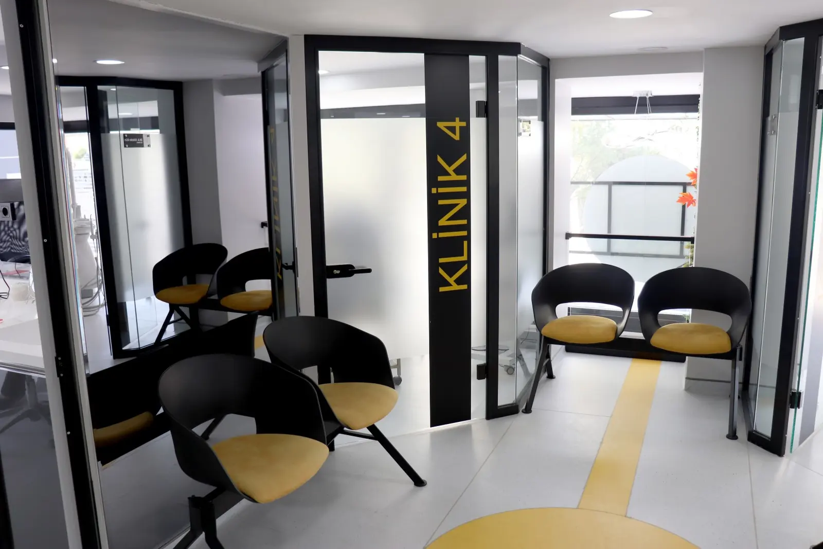 Clinic-provided photograph of Koray Dental Clinic