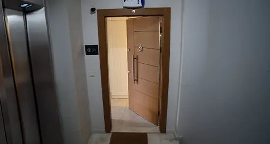 Von der Klinik bereitgestelltes Foto von Dr. Berat Bora Ok