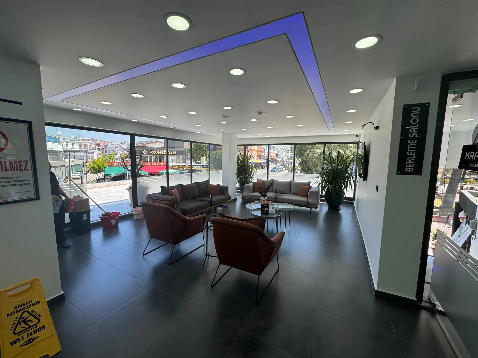 Clinic-provided photograph of Es Munzur Dental