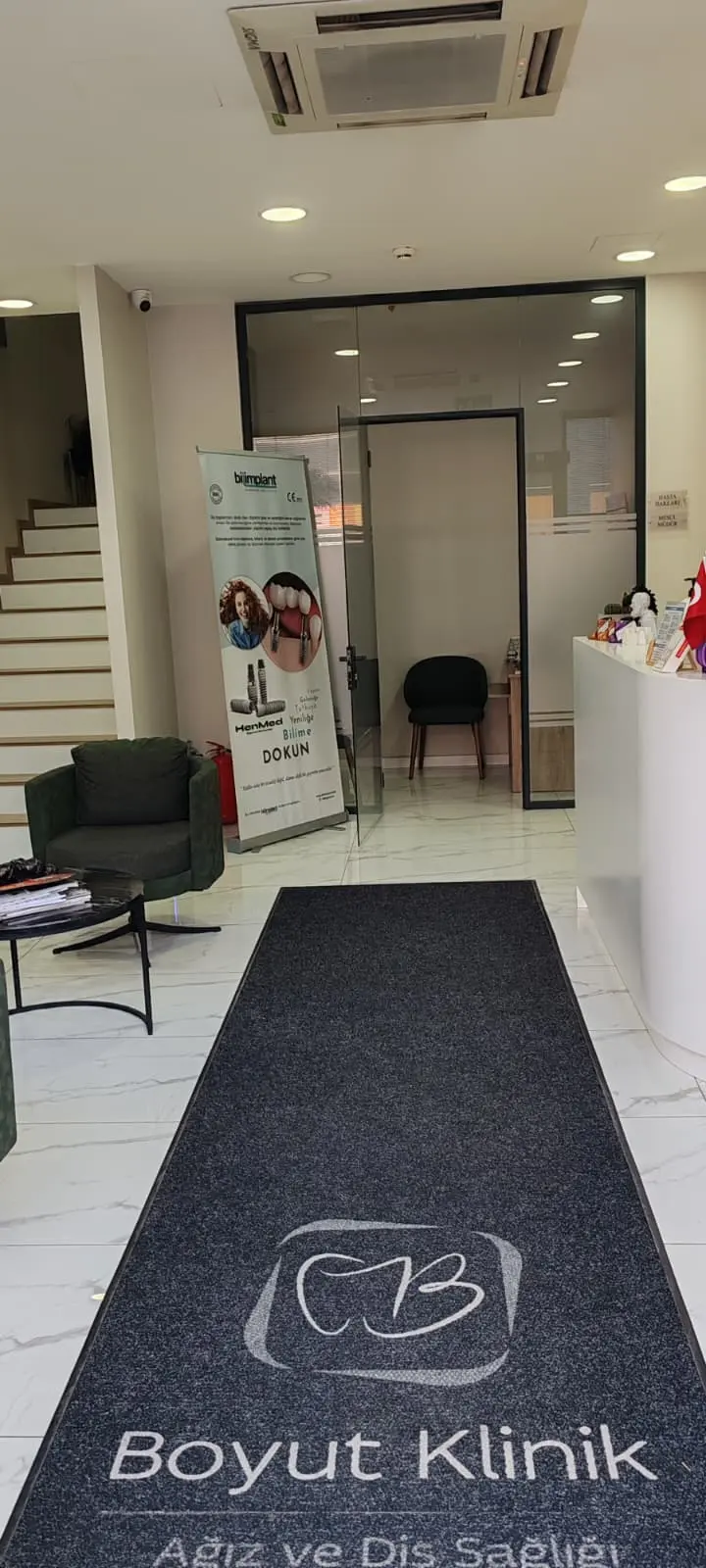 Von der Klinik bereitgestelltes Foto von Boyut Zahnklinik