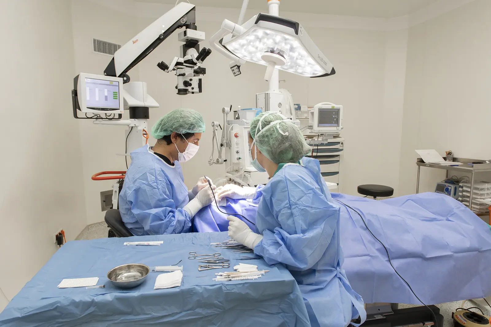 Clinic-provided photograph of Dünya Sakarya Eye Centre