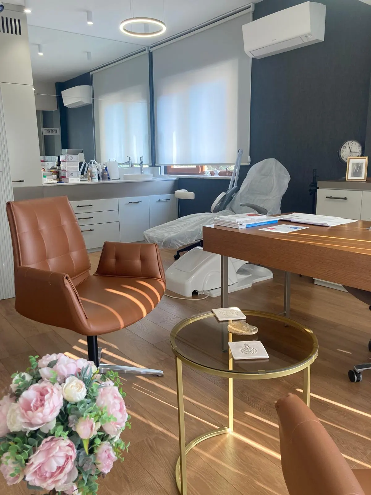 Von der Klinik bereitgestelltes Foto von Dr. Ayşe Naren