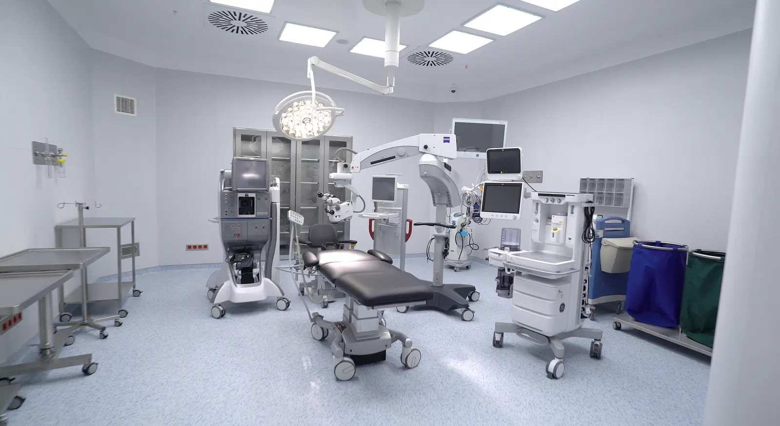 Clinic-provided photograph of Dünya Izmir Eye Hospital
