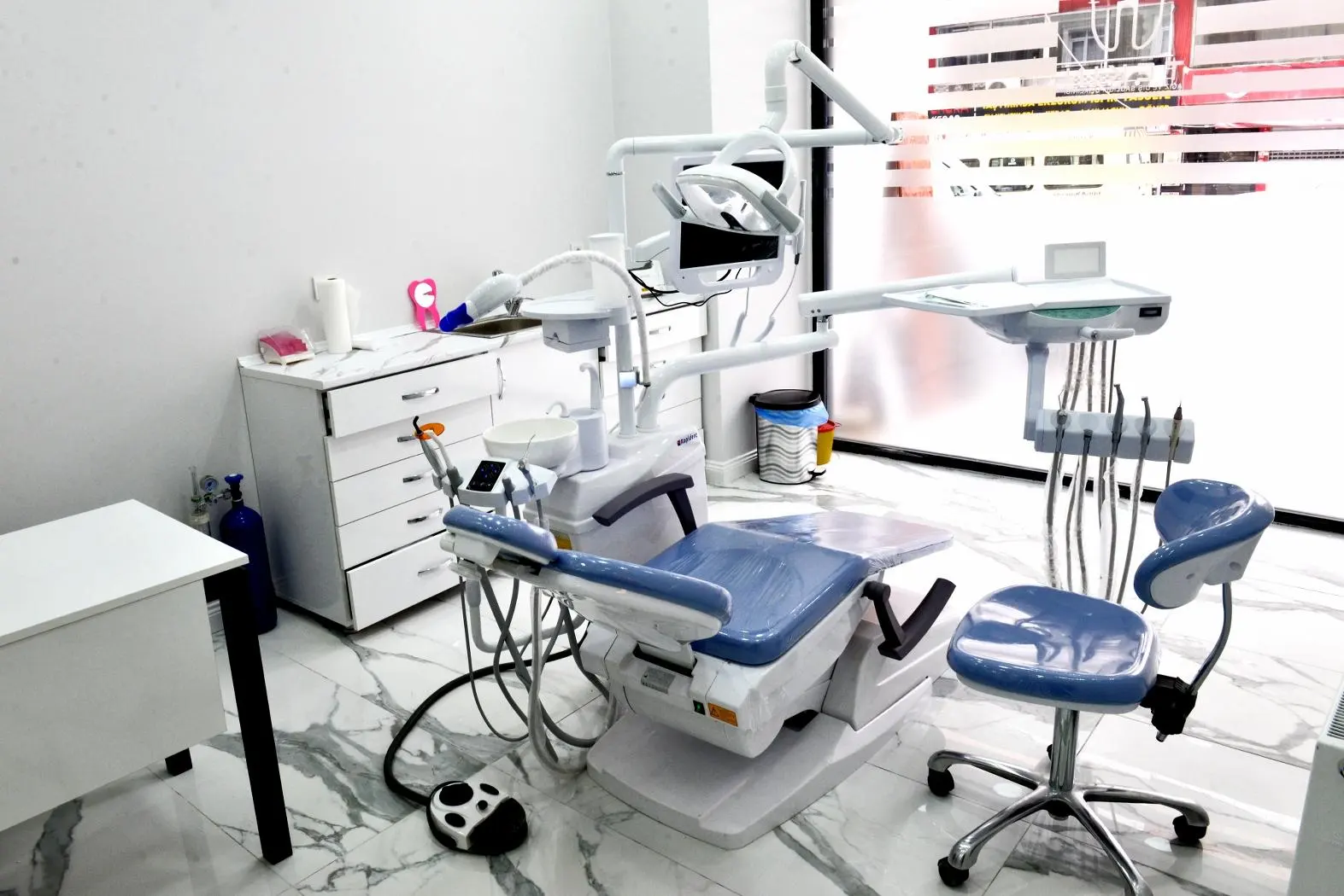 Clinic-provided photograph of Tekin Dental Clinic