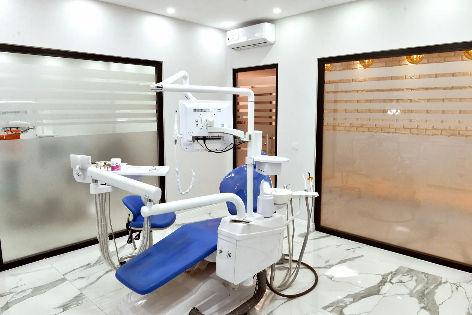 Clinic-provided photograph of Tekin Dental Clinic