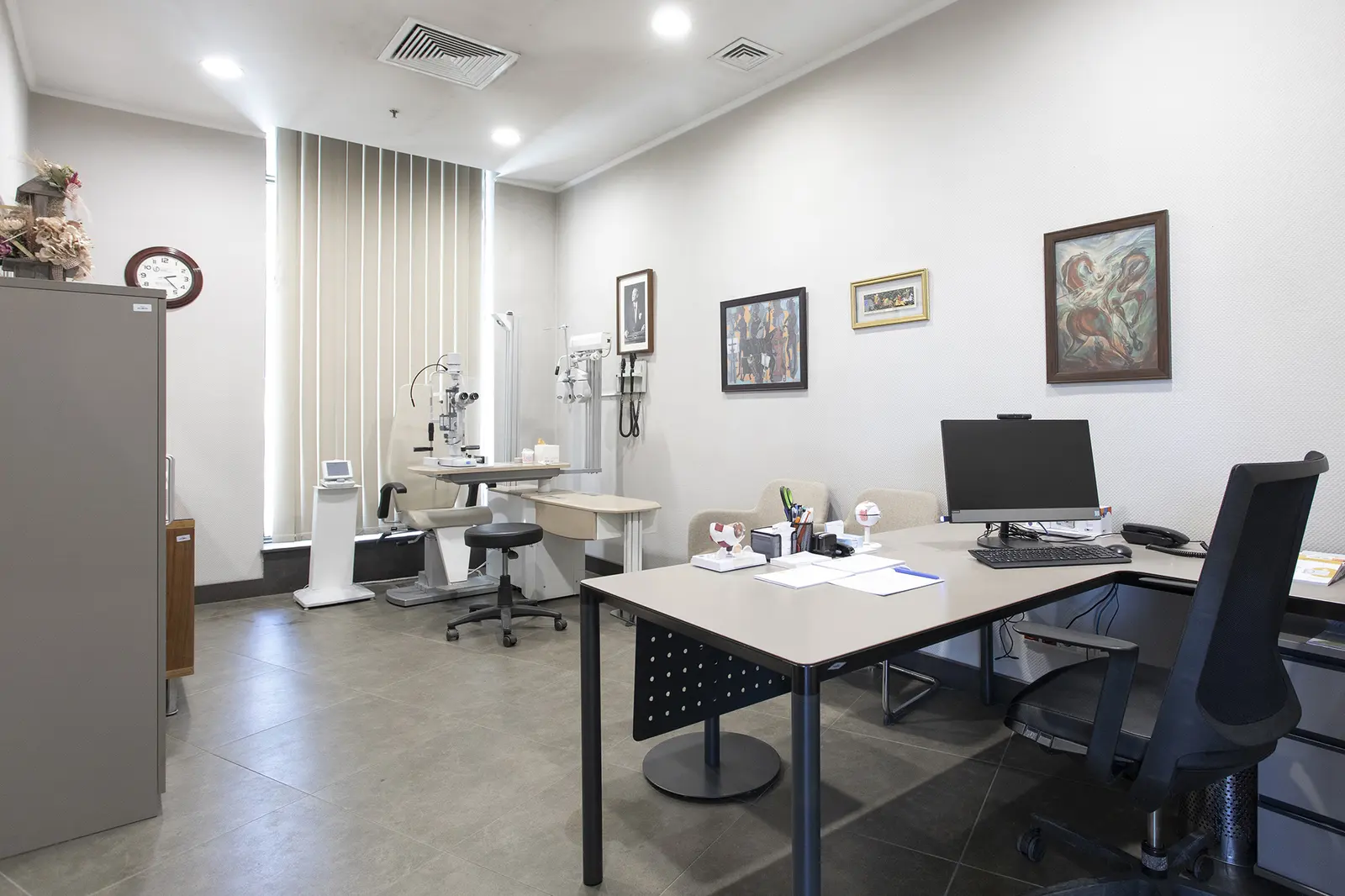Clinic-provided photograph of Dünya Konya Eye Hospital
