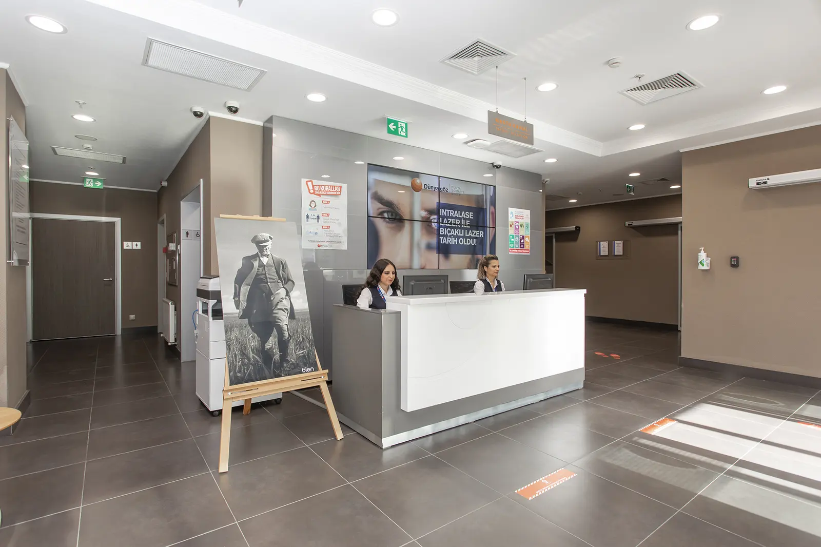 Clinic-provided photograph of Dünya Çorlu Eye Centre