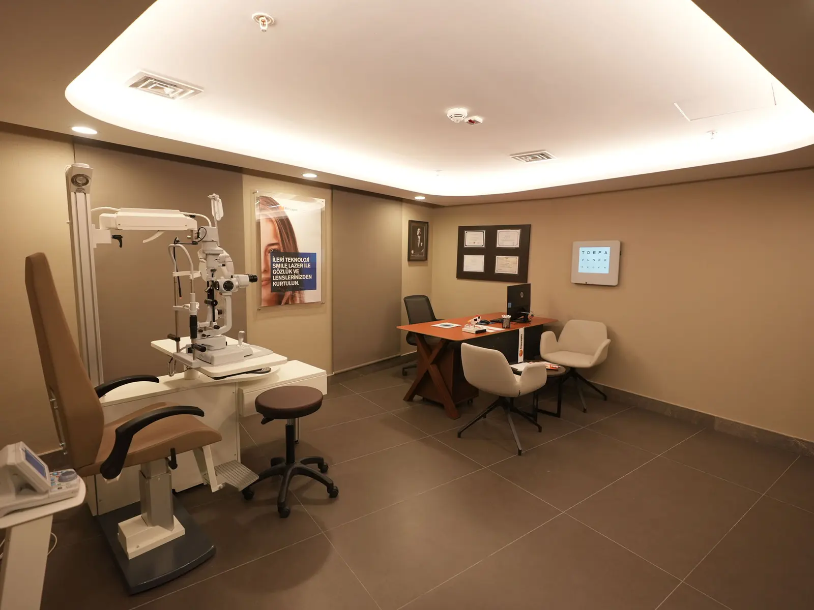 Clinic-provided photograph of Dünyagöz Ataşehir Eye Centre