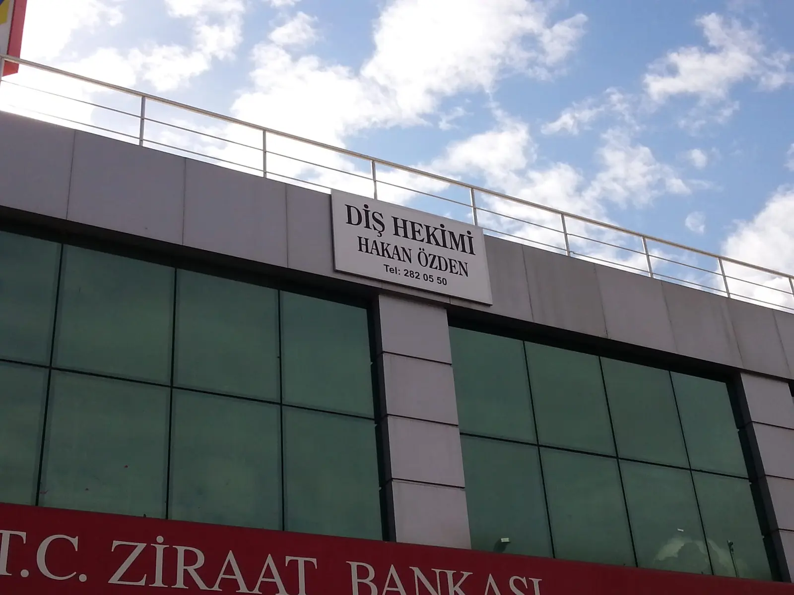 Clinic-provided photograph of Dr Hakan Özden