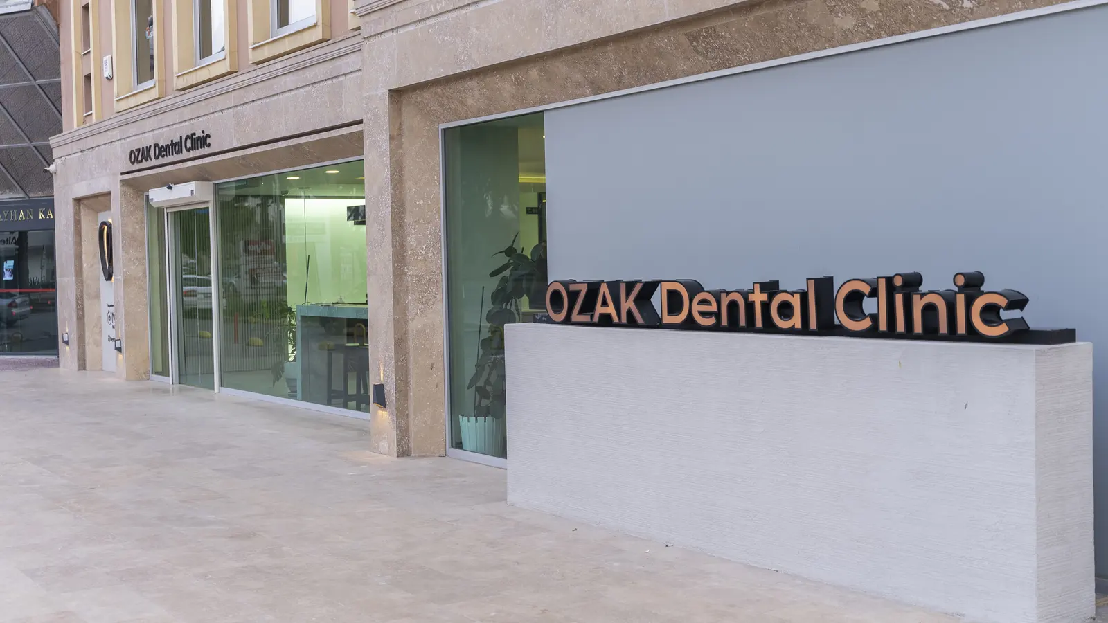Von der Klinik bereitgestelltes Foto von Ozak Dental Clinic