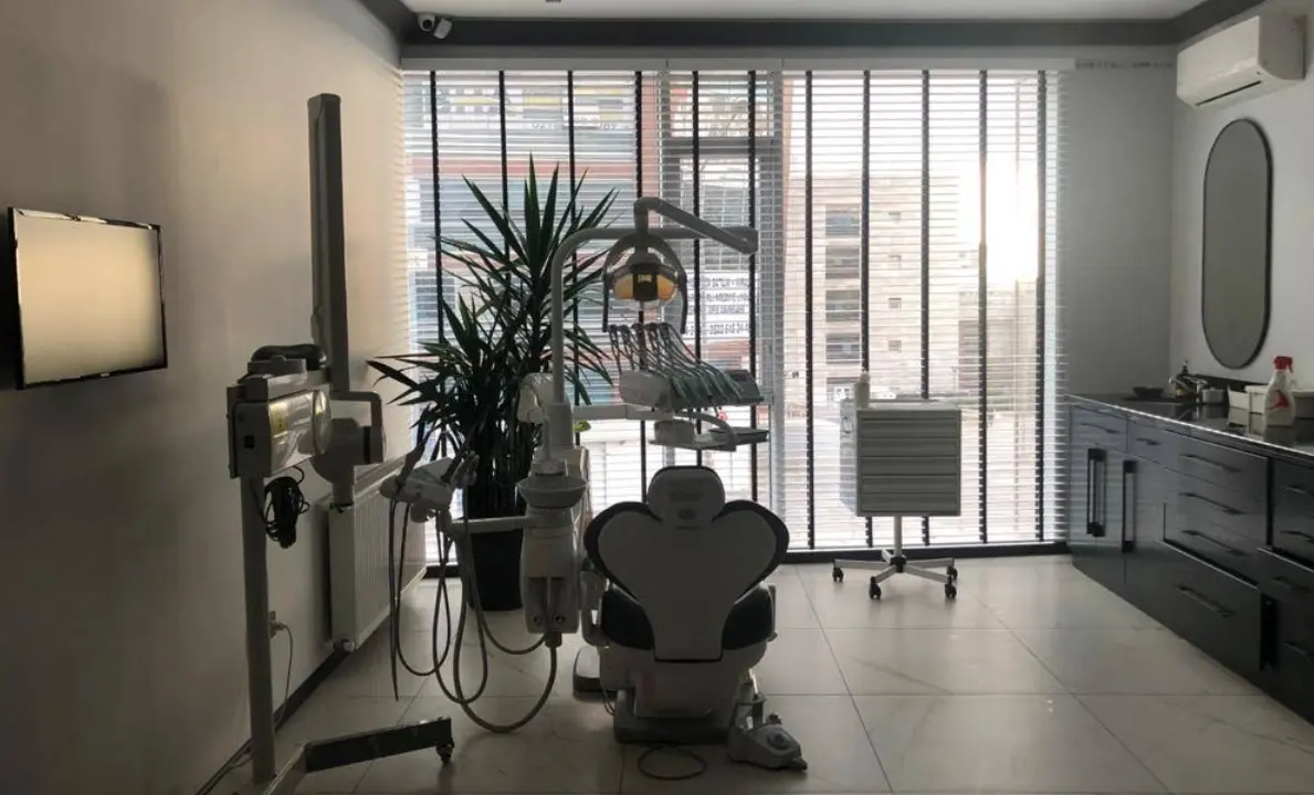 Von der Klinik bereitgestelltes Foto von Kaşıkçı Zahnklinik