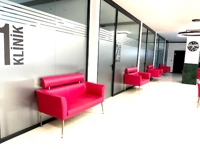 Von der Klinik bereitgestelltes Foto von Kaşıkçı Zahnklinik