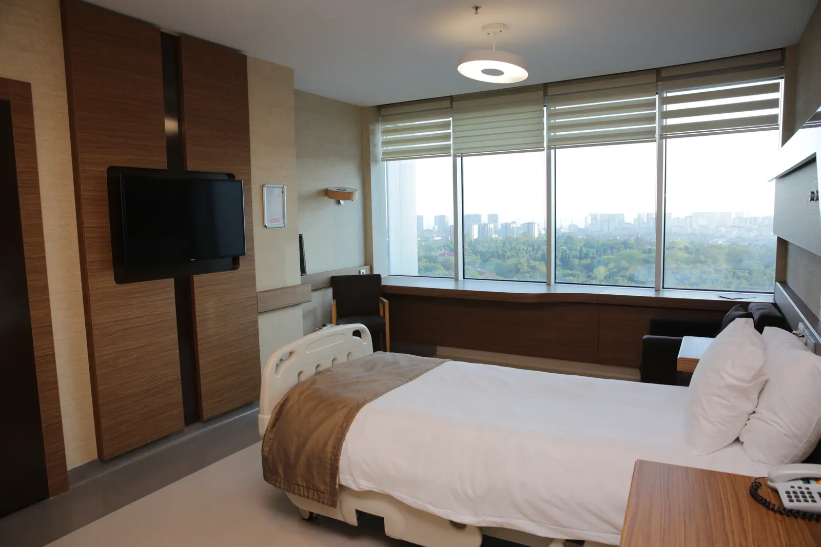Clinic-provided photograph of Altınbaş Medical Park Bahçelievler