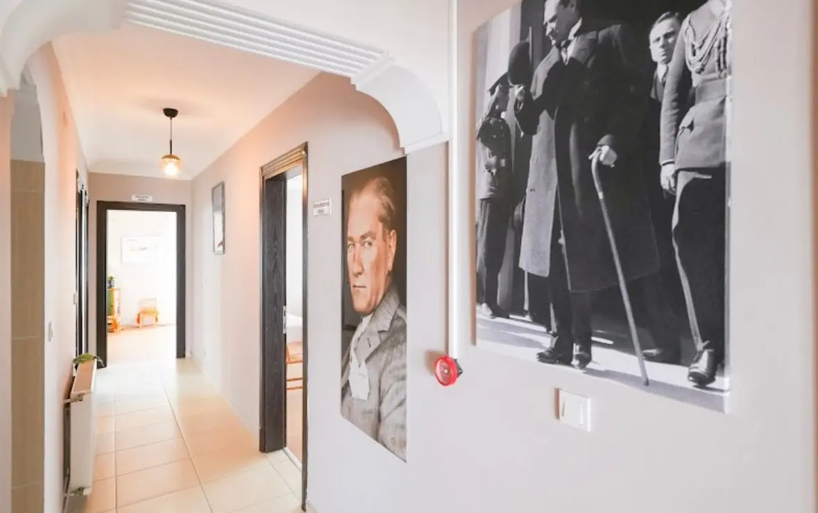 Von der Klinik bereitgestelltes Foto von Prof. Dr. Ceren Günel