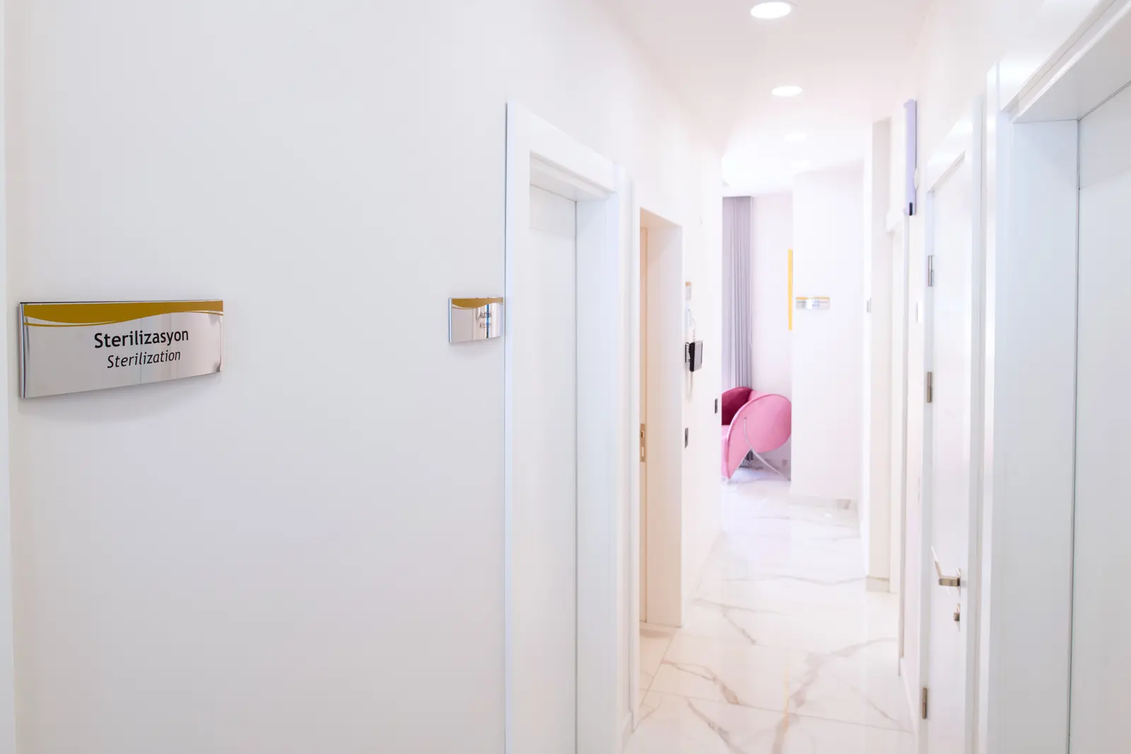Von der Klinik bereitgestelltes Foto von Ada Zahnklinik