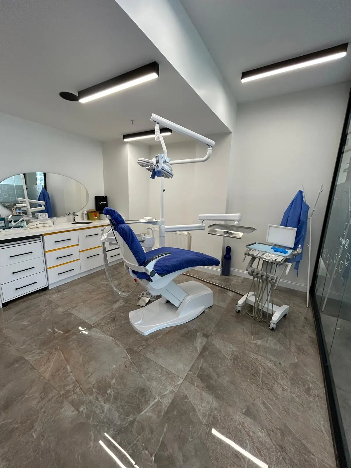 Von der Klinik bereitgestelltes Foto von Dişyeri Zahnklinik