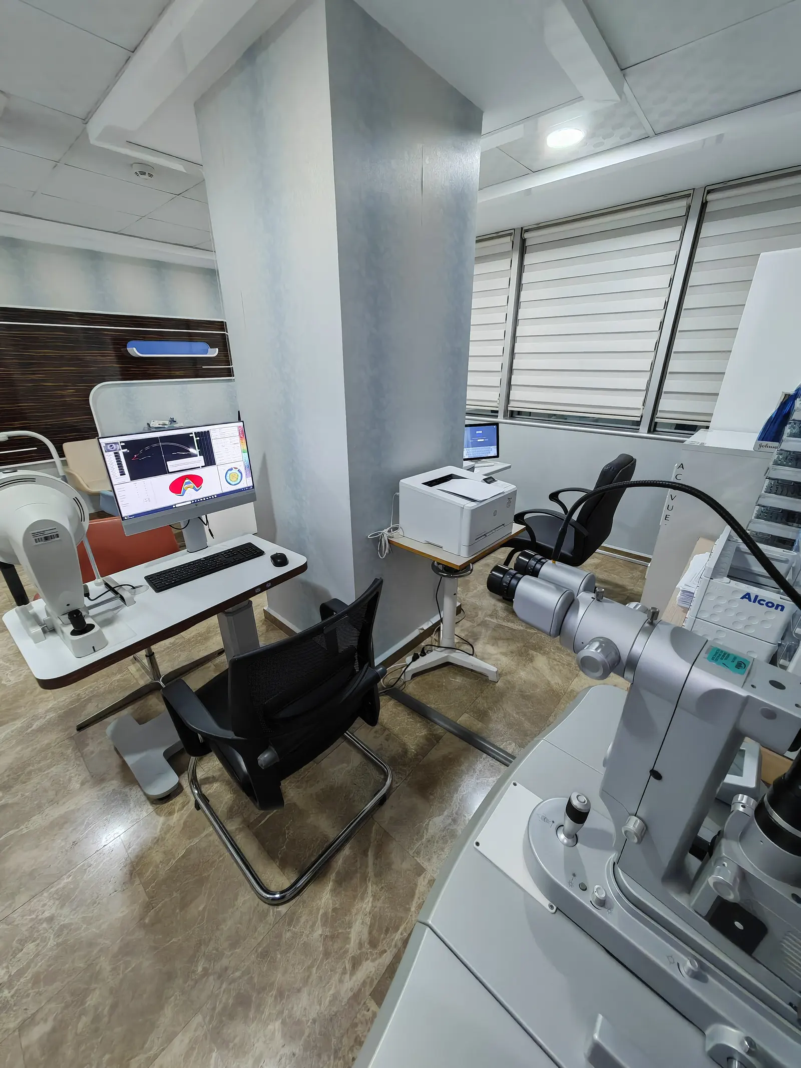 Clinic-provided photograph of Düzey Eye Centre