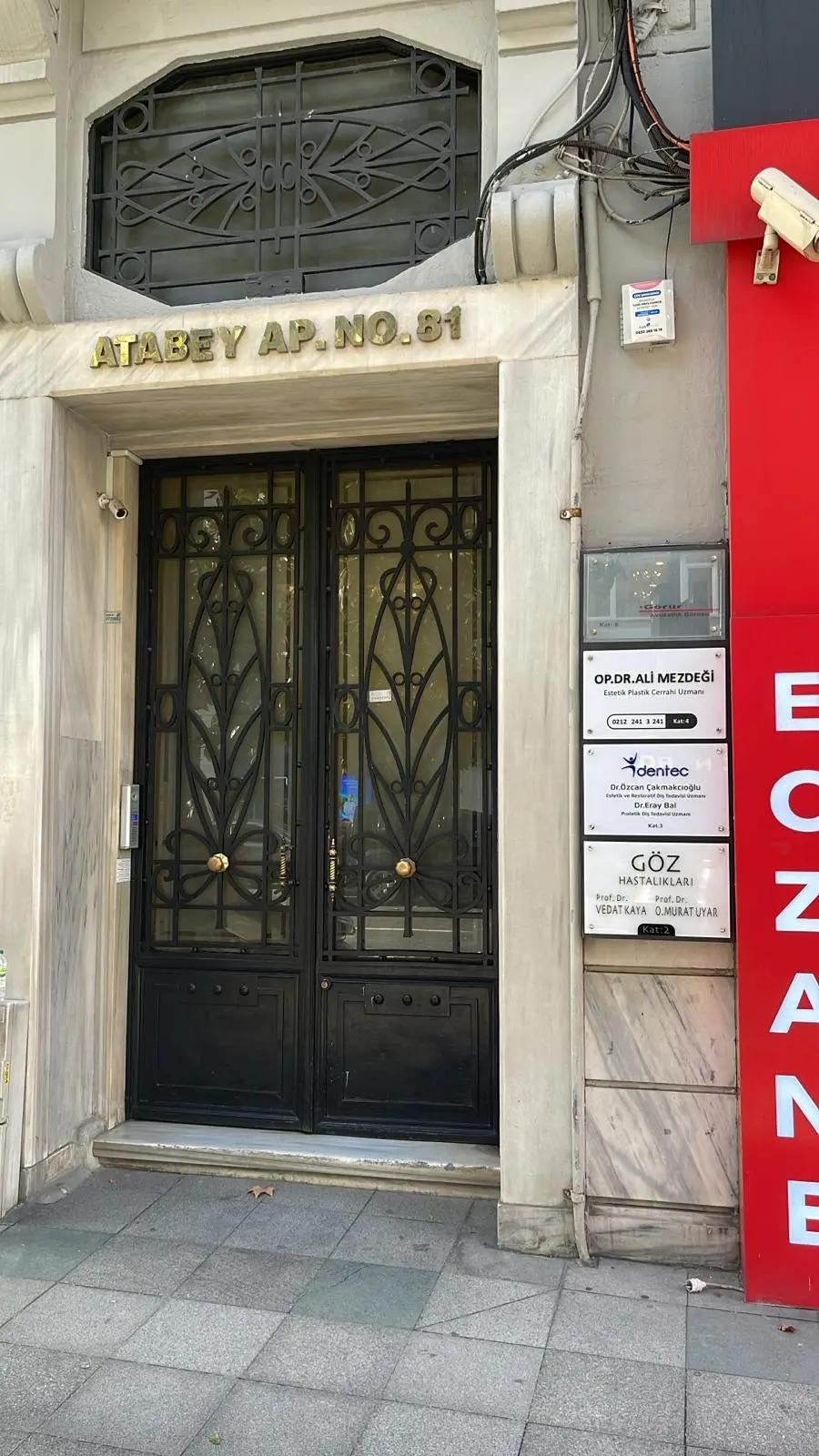 Von der Klinik bereitgestelltes Foto von Dr. Ali Mezdeği