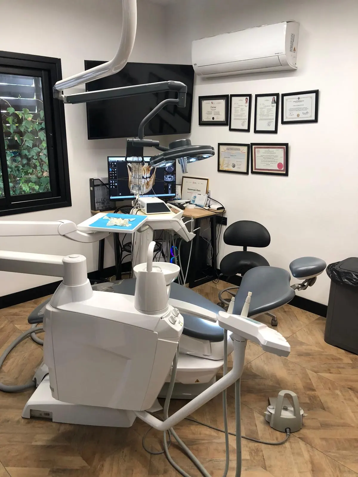 Clinic-provided photograph of Kuru 2 Dental Clinic