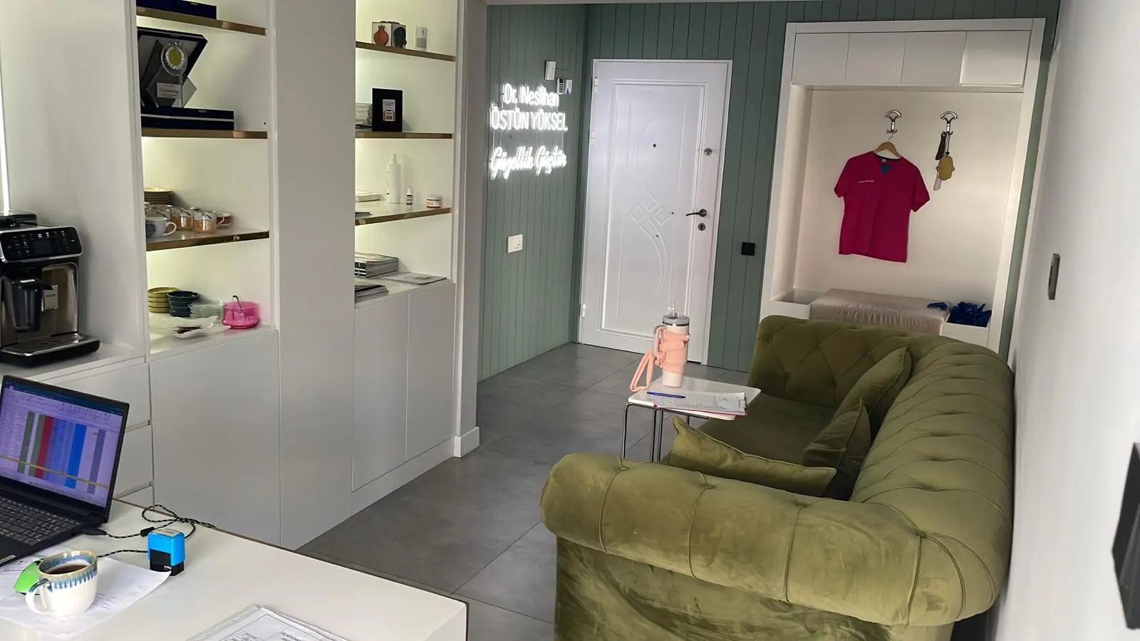 Von der Klinik bereitgestelltes Foto von Dr. Neslihan Üstün Yüksel