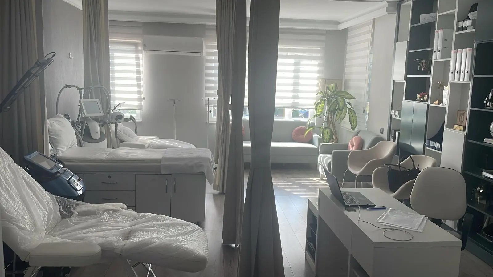 Von der Klinik bereitgestelltes Foto von Dr. Neslihan Üstün Yüksel