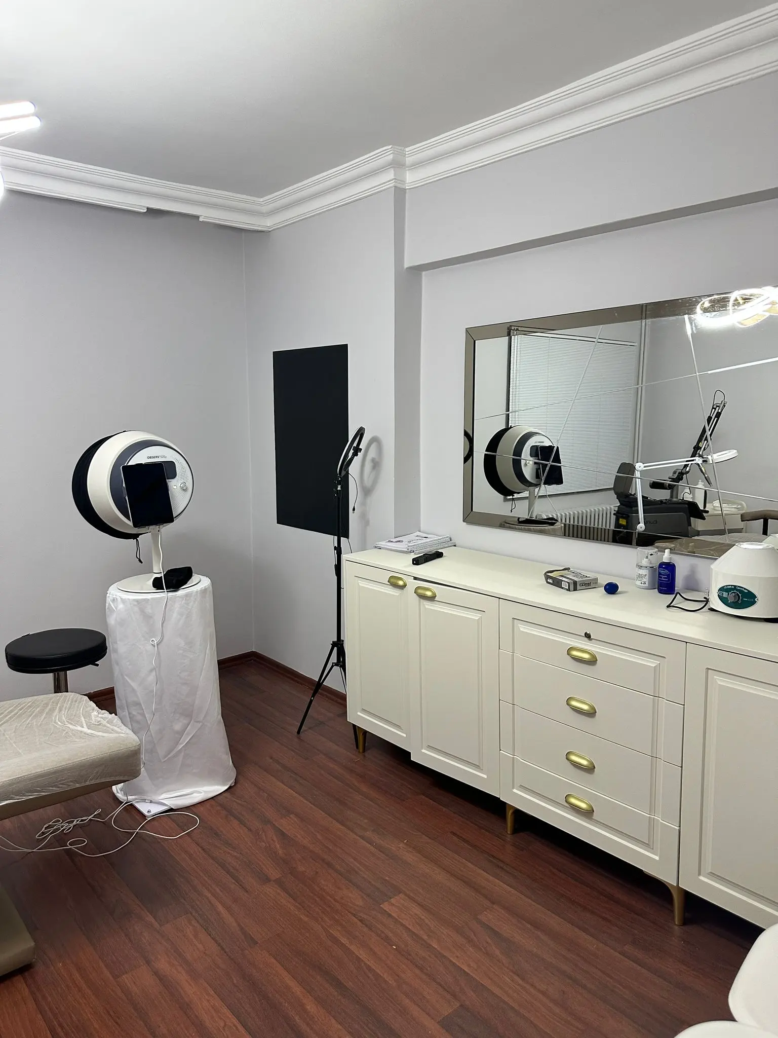 Clinic-provided photograph of Dr Merve Bingöl