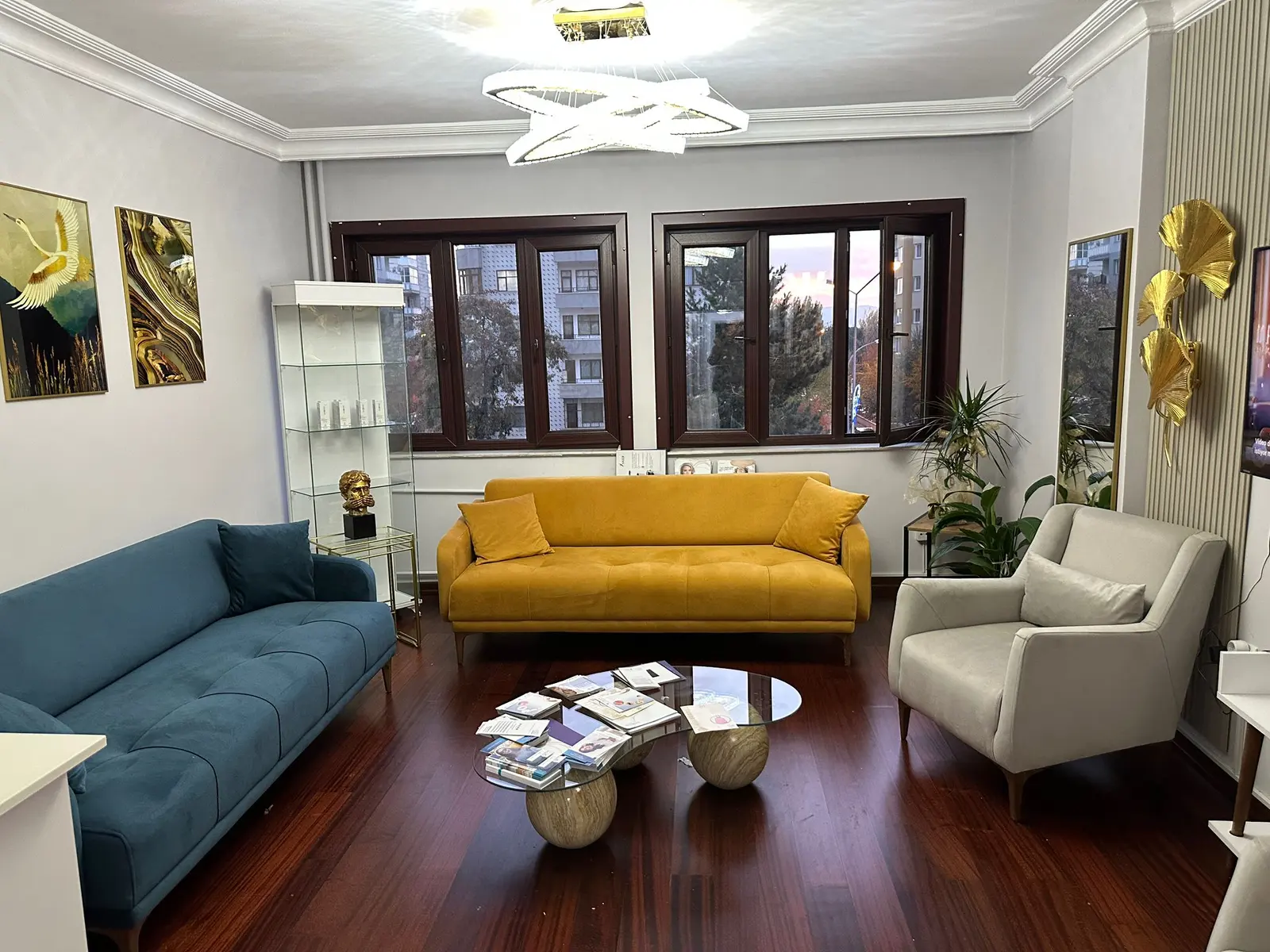 Clinic-provided photograph of Dr Merve Bingöl