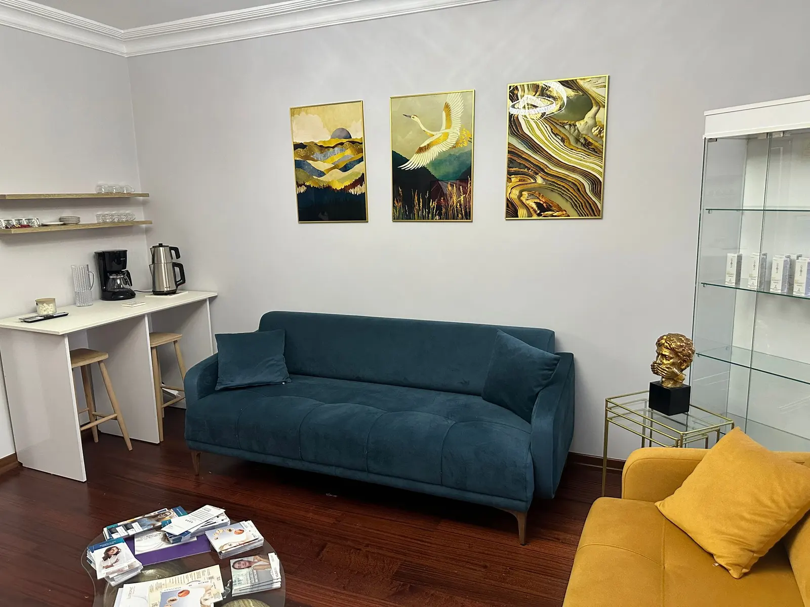 Clinic-provided photograph of Dr Merve Bingöl