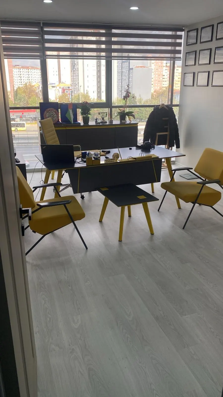 Von der Klinik bereitgestelltes Foto von Dr. Veysel Sarraf