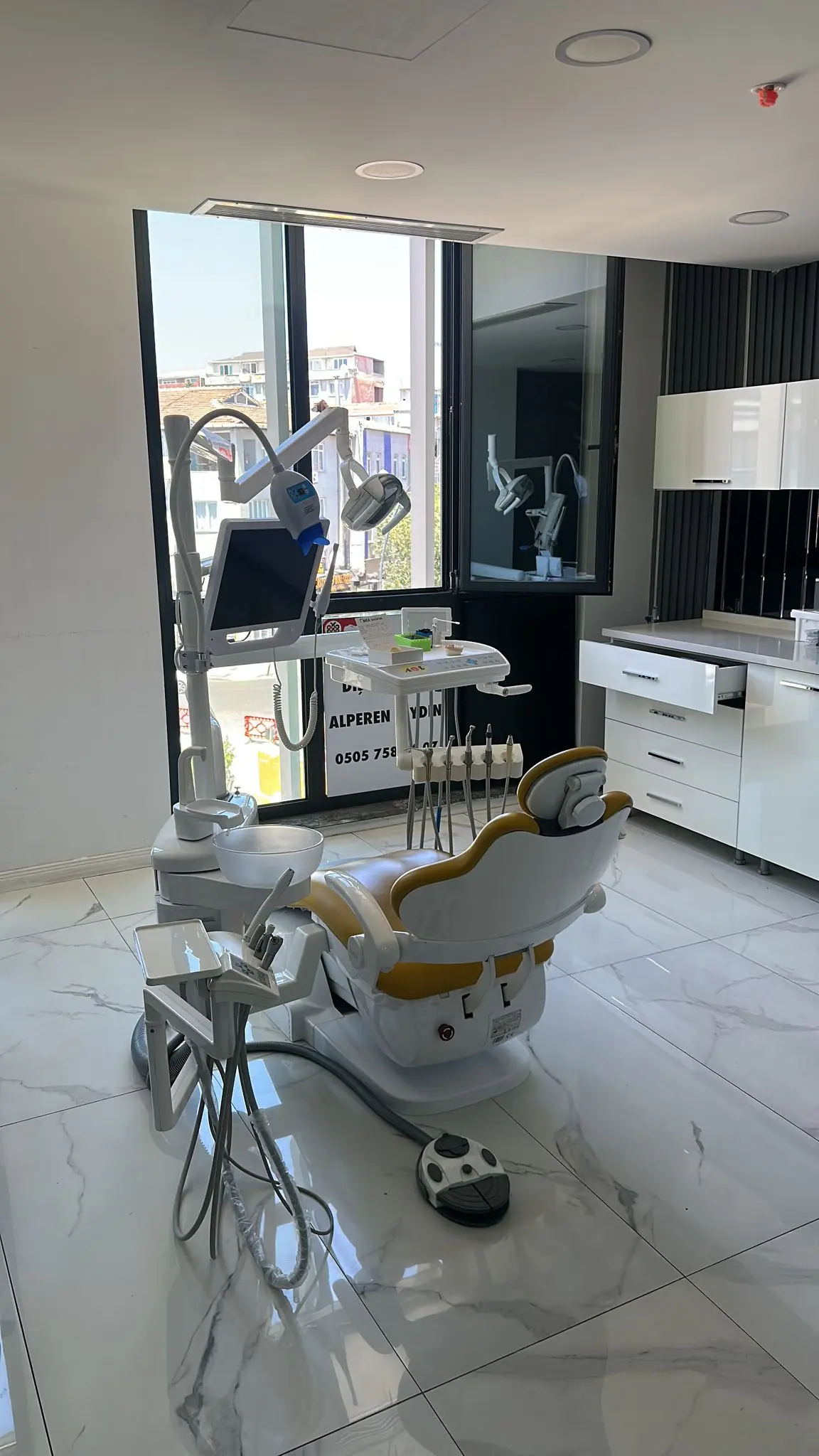 Clinic-provided photograph of Dr Abdullah Alperen Aydın
