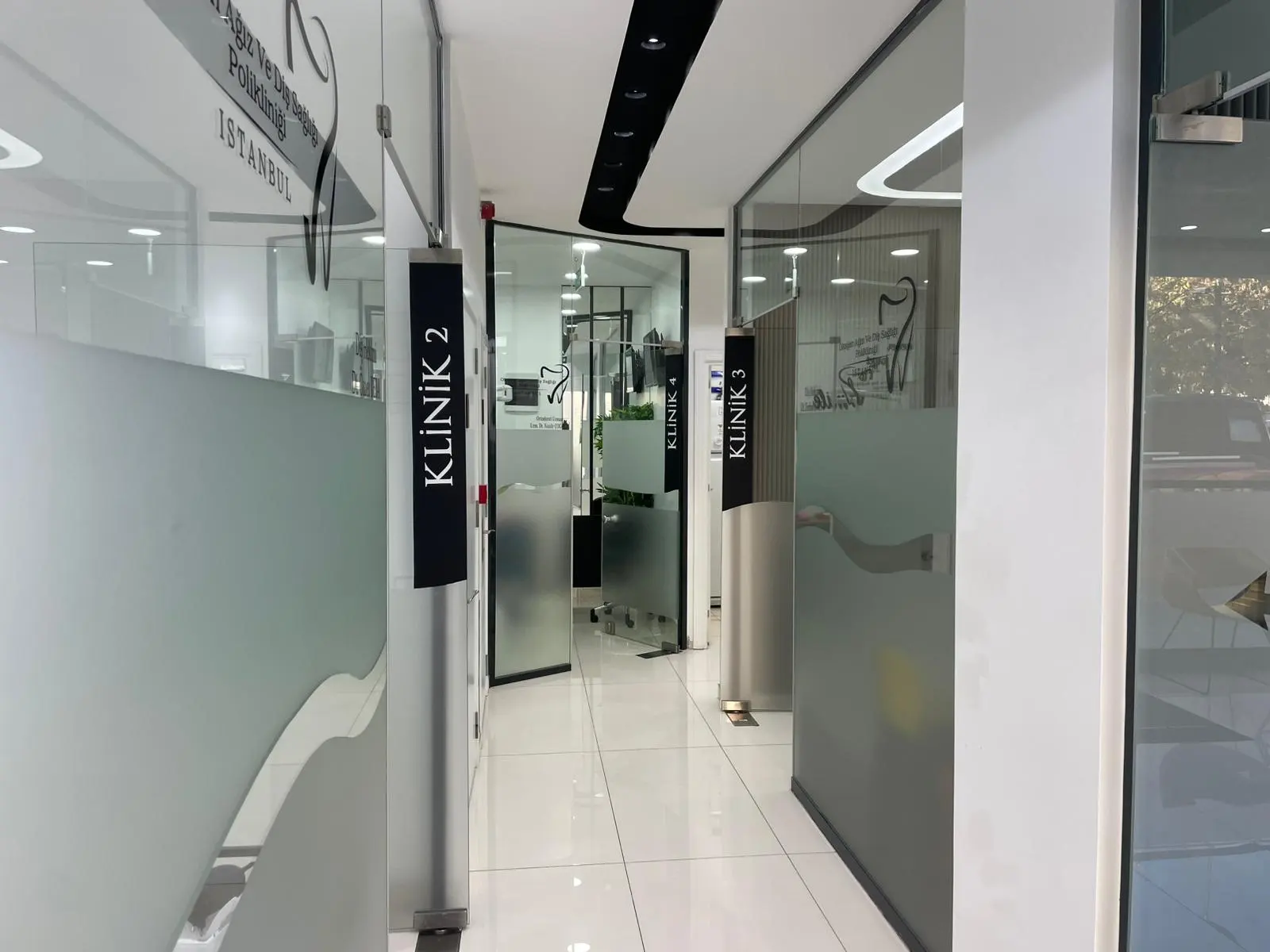 Clinic-provided photograph of Oksijen Dental Clinic