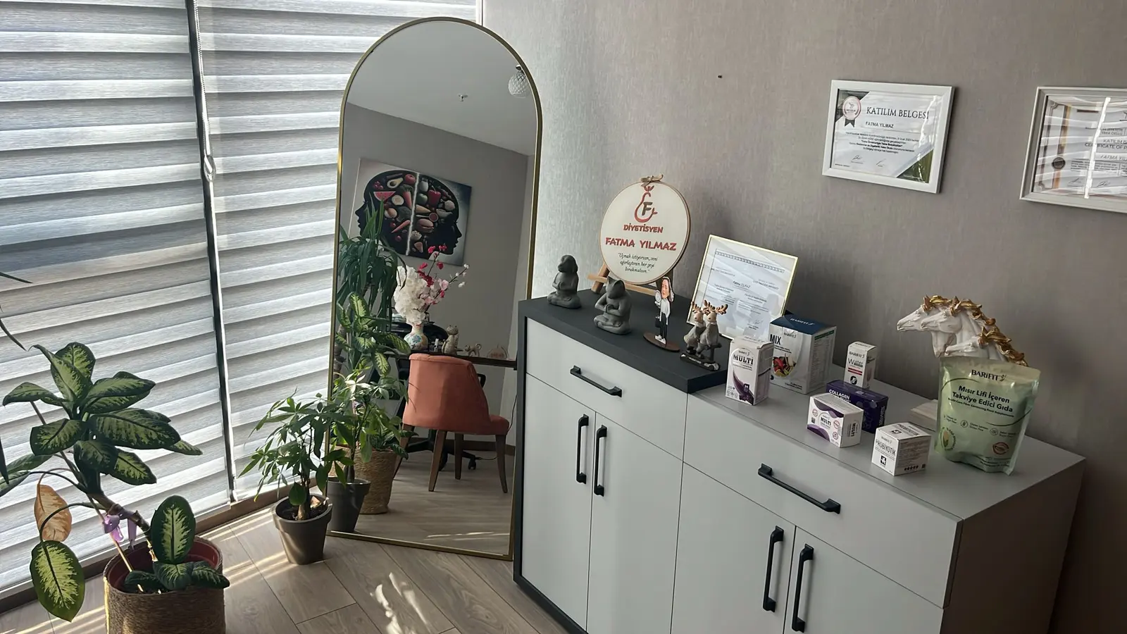Clinic-provided photograph of Dr Serdar Aydoğan