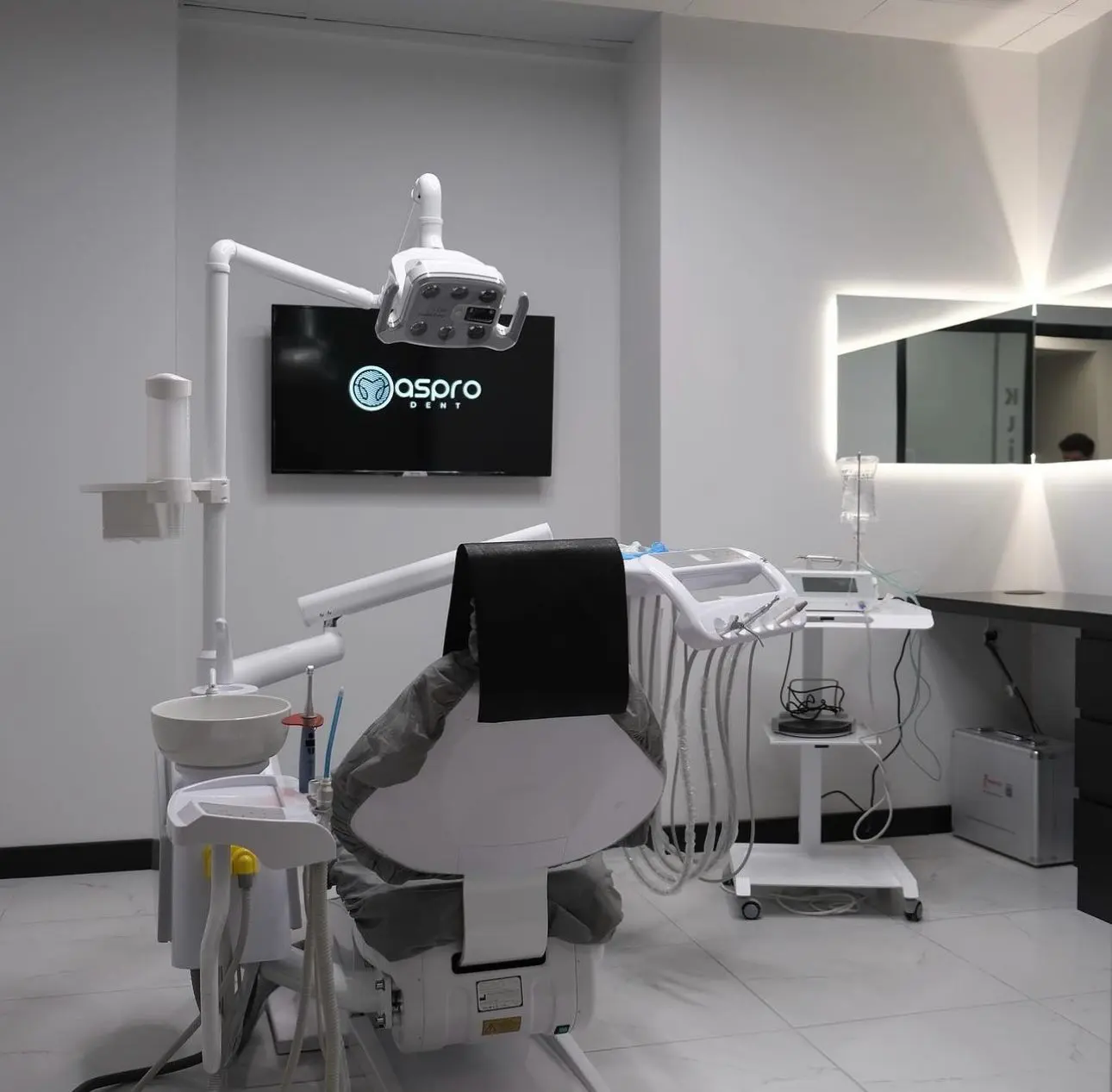 Clinic-provided photograph of Aspro Dent