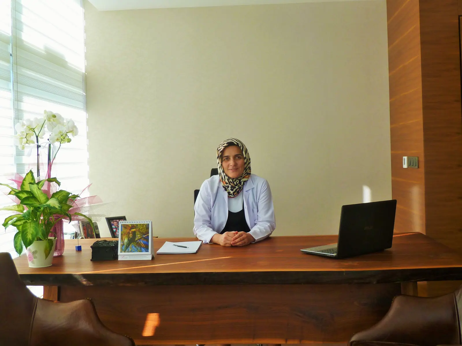 Von der Klinik bereitgestelltes Foto von Dr. Güler Şahin