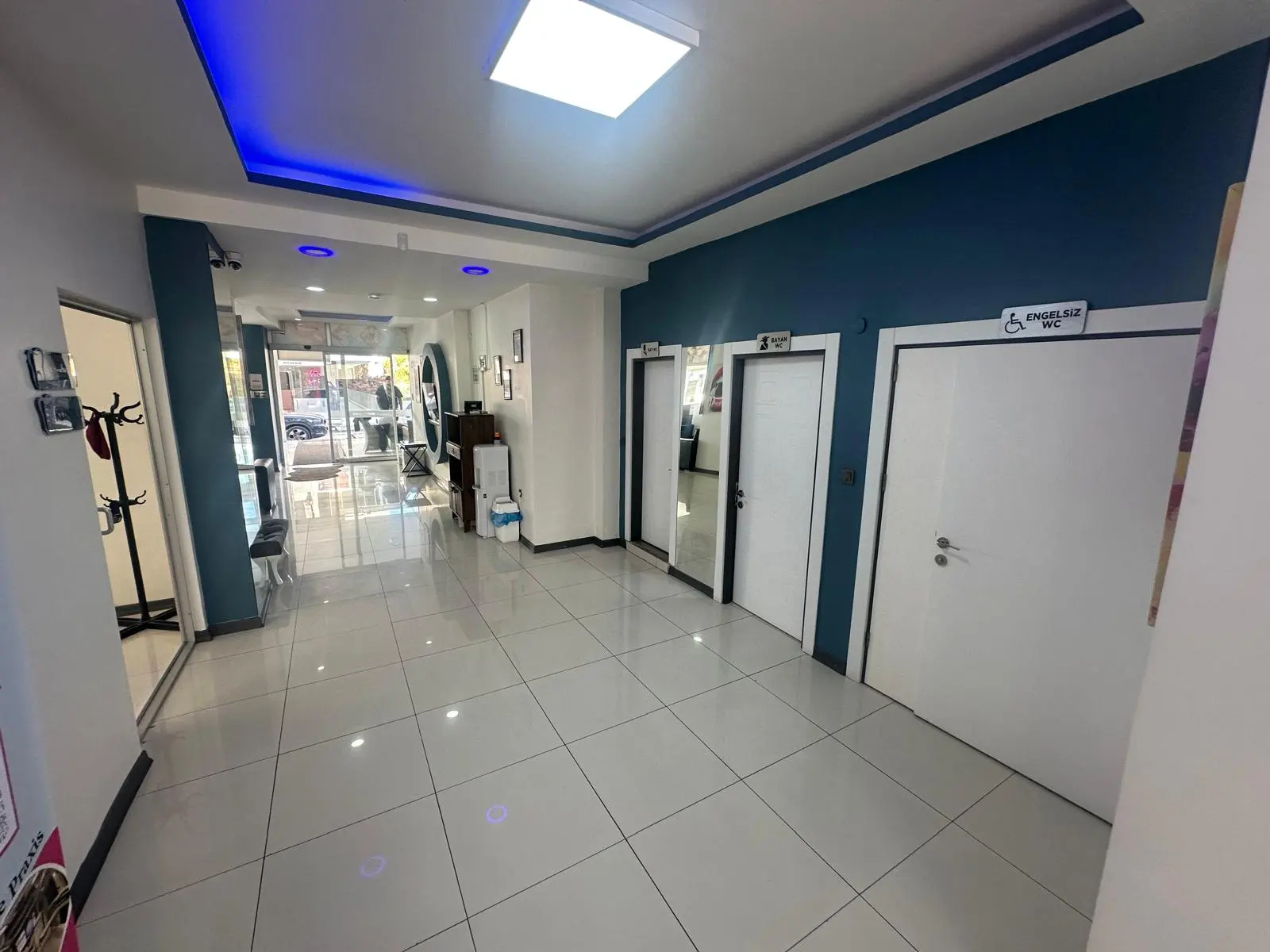 Von der Klinik bereitgestelltes Foto von Altınkum Dental