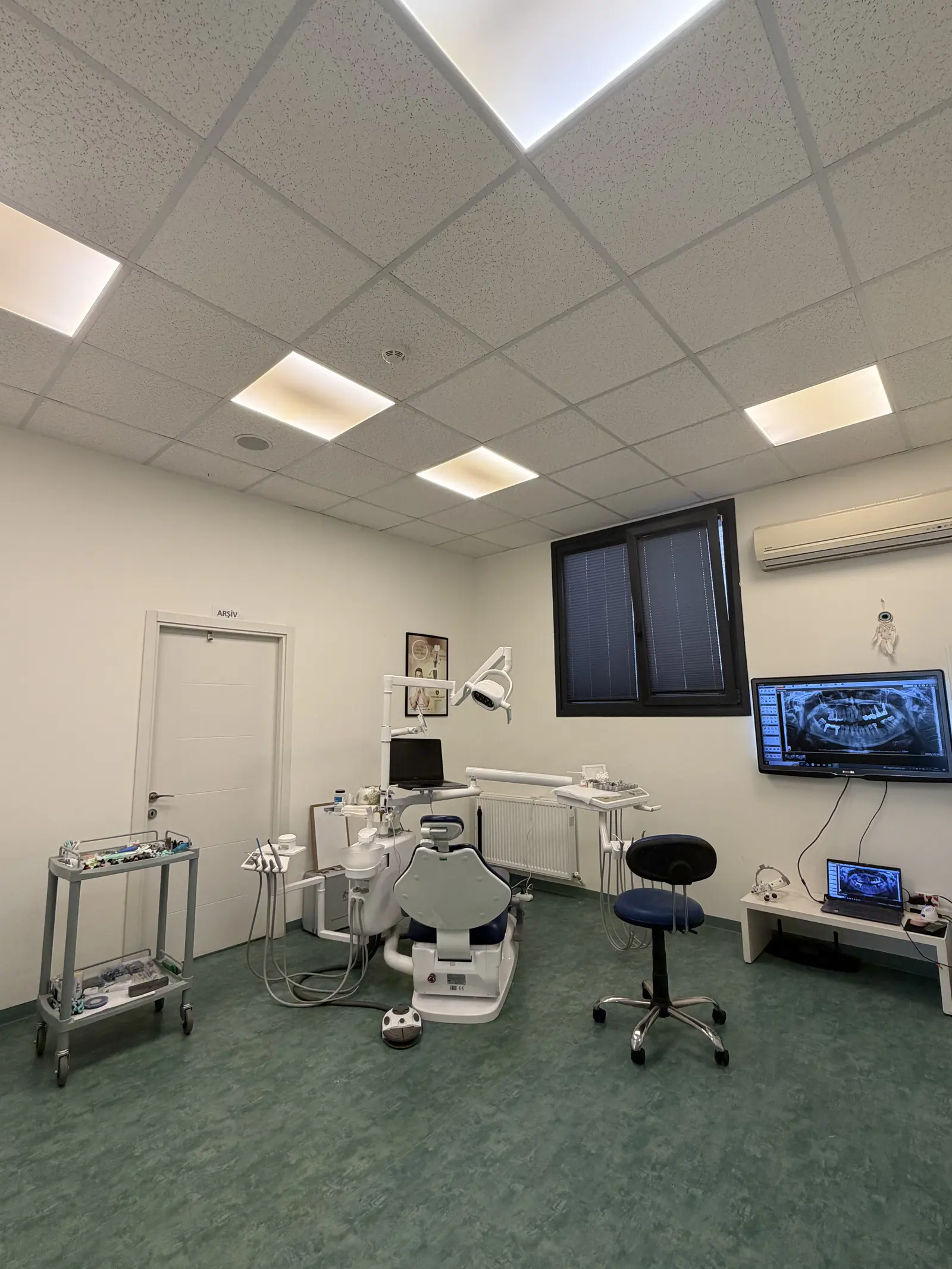 Clinic-provided photograph of Dentevim Küçükyalı Dental Clinic