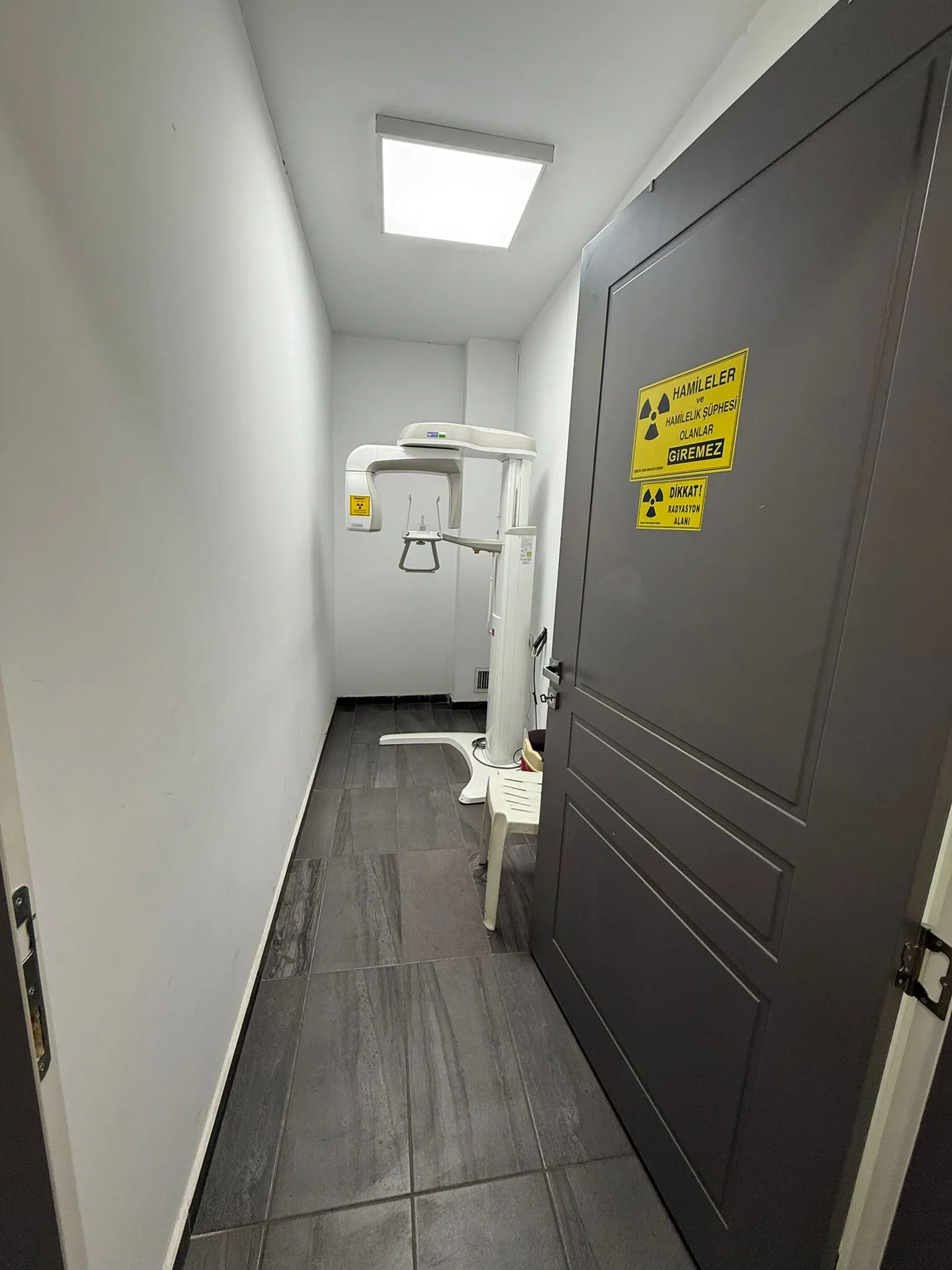 Clinic-provided photograph of Binevler Dental Clinic