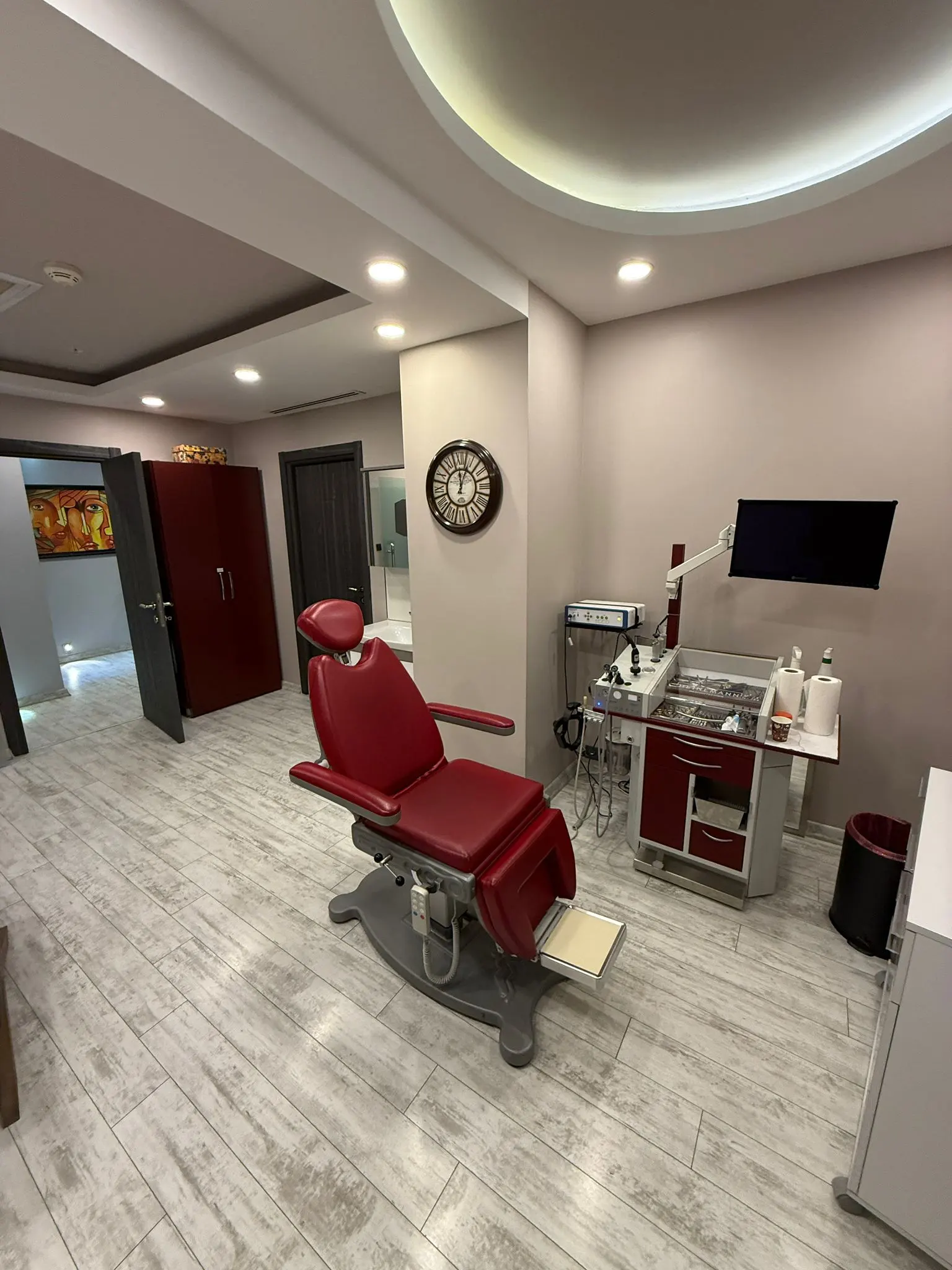 Clinic-provided photograph of Dr Volkan Kahya