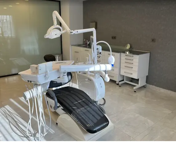 Clinic-provided photograph of Dr Ogün Onur Çömlekçi