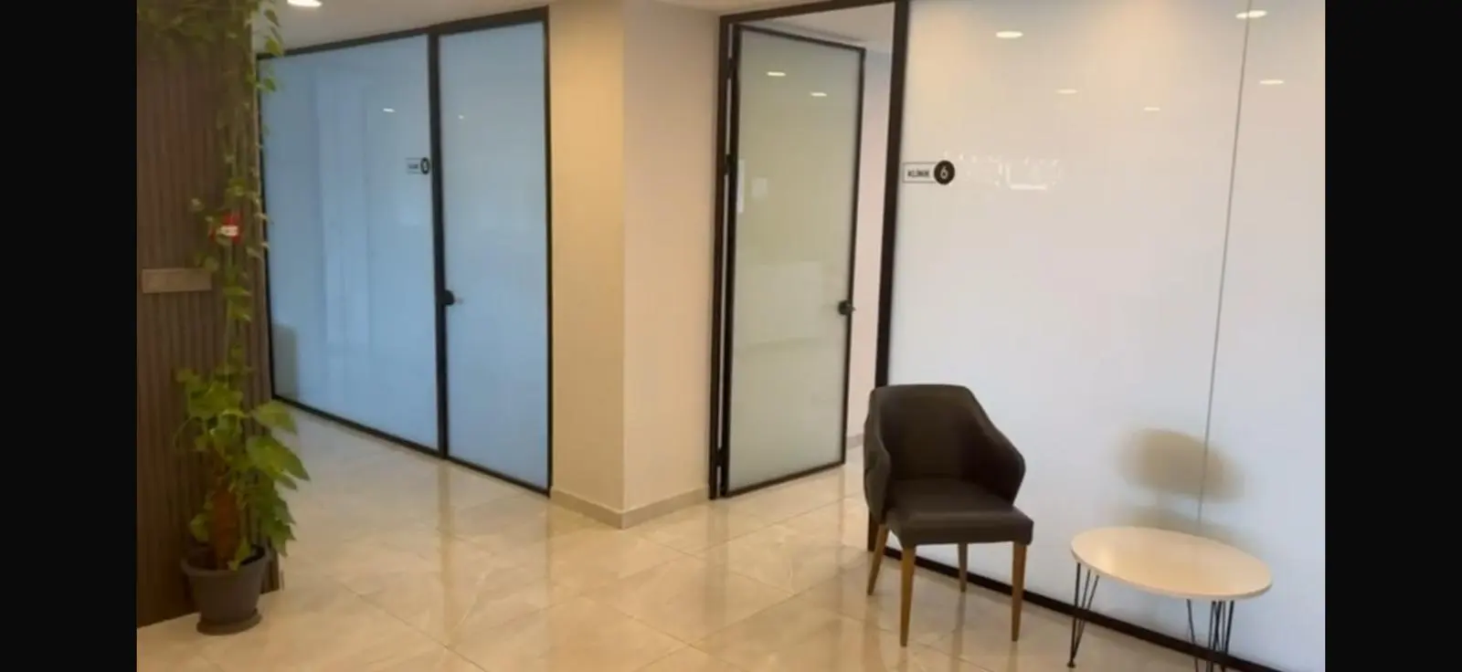 Clinic-provided photograph of Dr Ogün Onur Çömlekçi