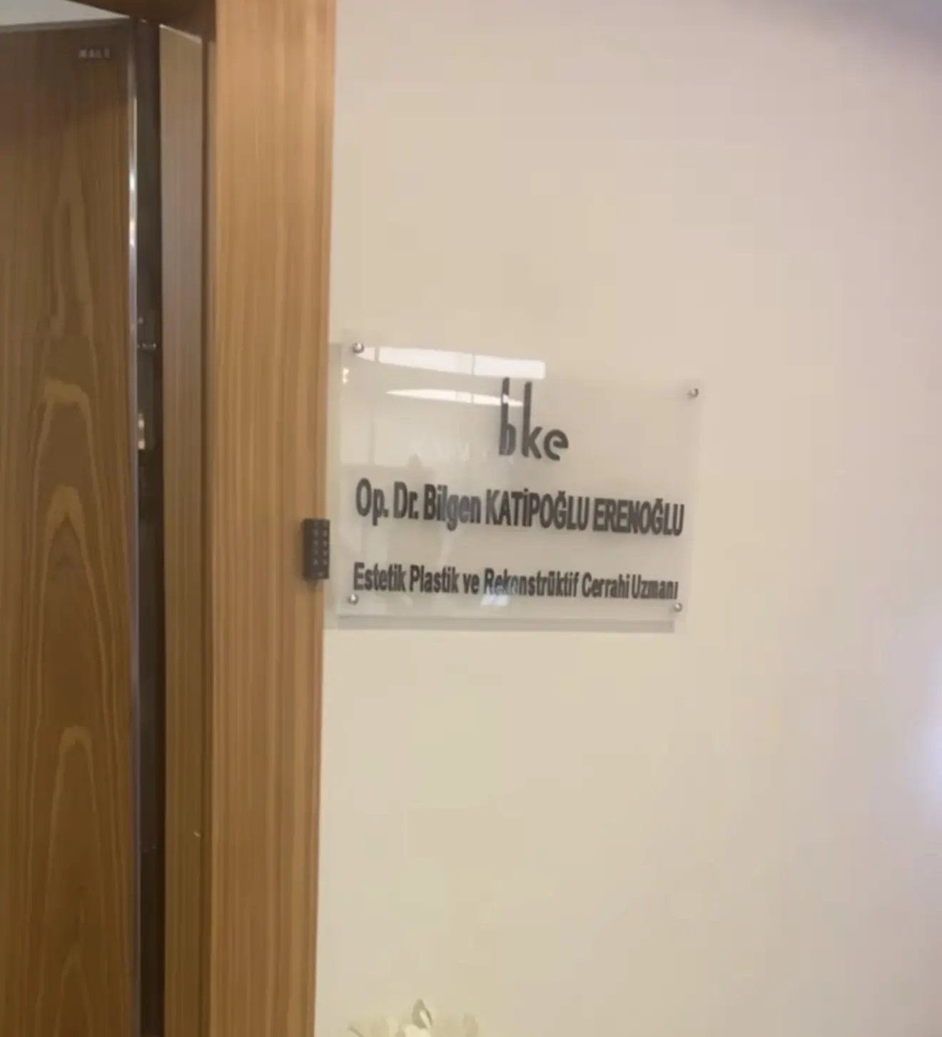 Von der Klinik bereitgestelltes Foto von Dr. Bilgen Katipoğlu Erenoğlu