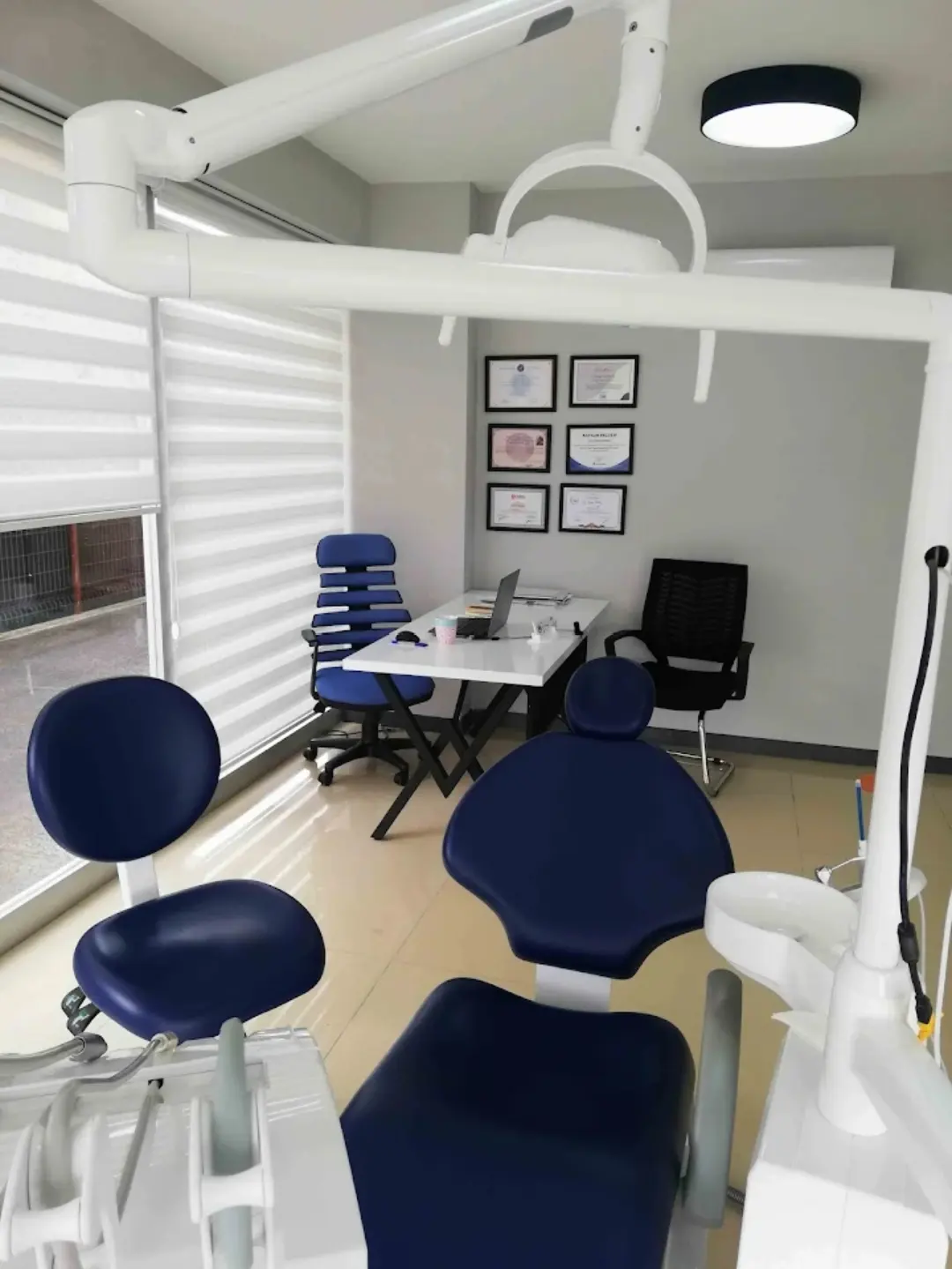 Von der Klinik bereitgestelltes Foto von Tunç Dent
