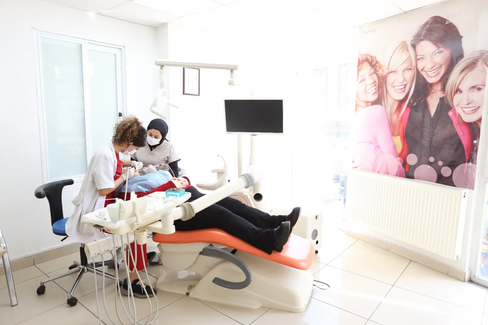 Clinic-provided photograph of İmplantdent Dental Clinic