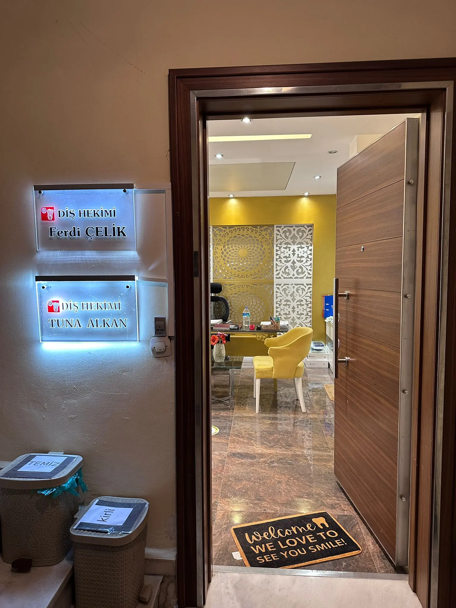 Clinic-provided photograph of Dr Ferdi Çelik