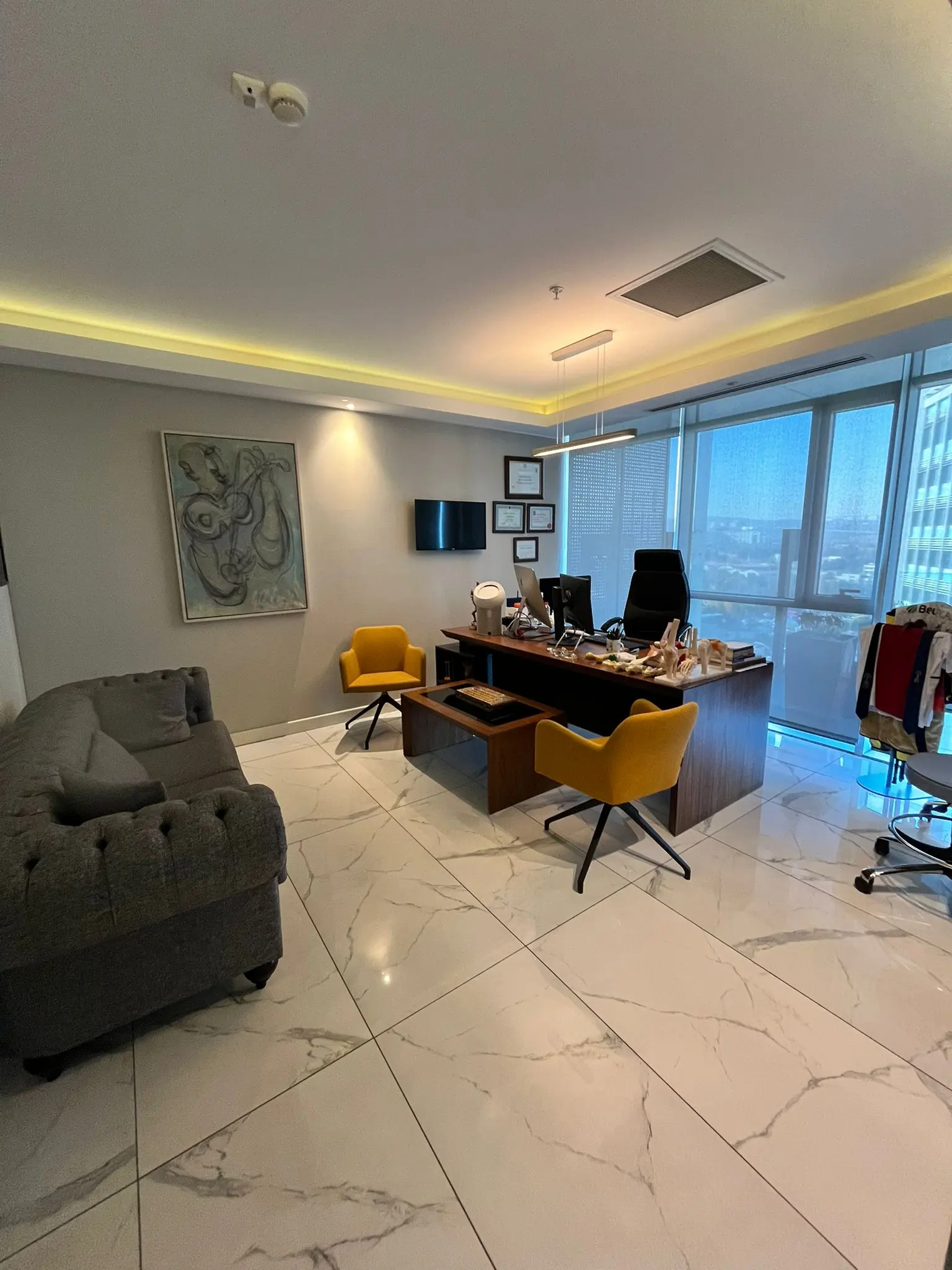 Clinic-provided photograph of Prof. Dr Murat Bozkurt