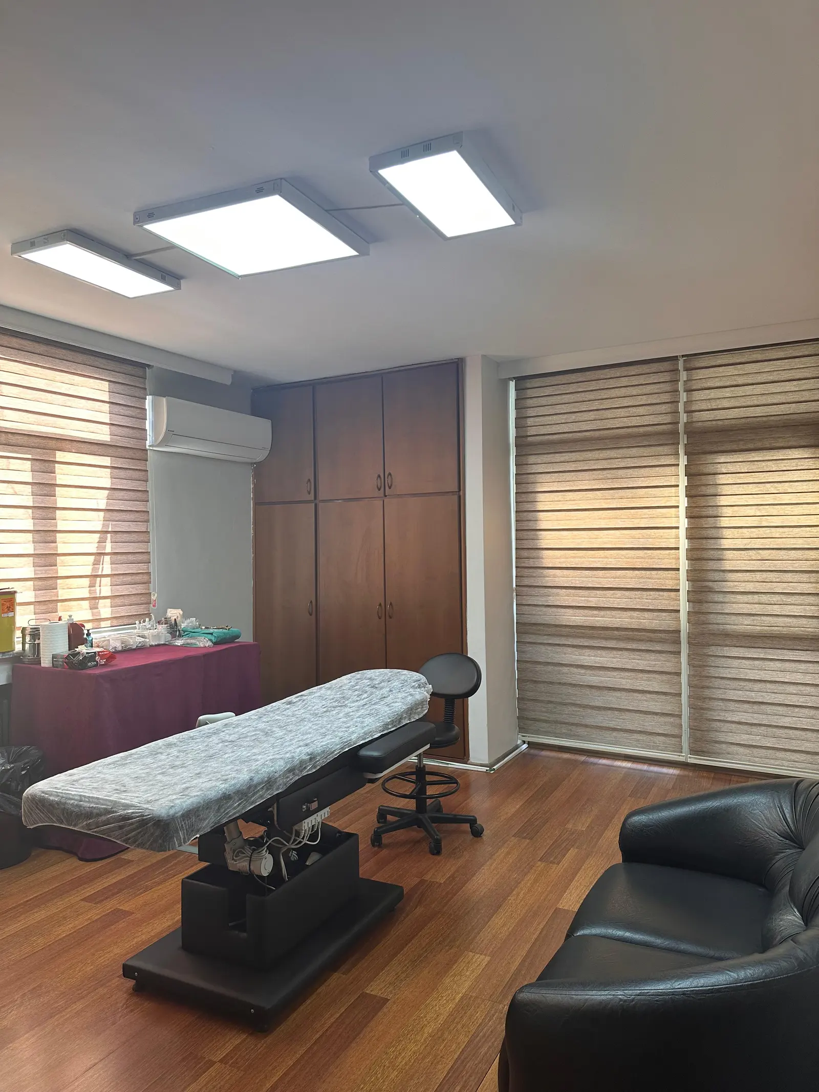 Clinic-provided photograph of Dr Umut Topal