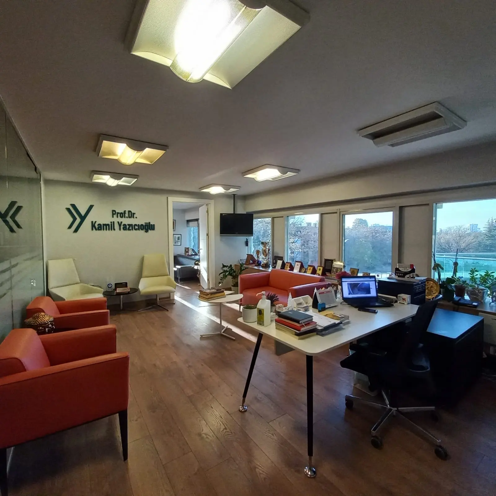 Clinic-provided photograph of Prof. Dr Kamil Yazıcıoğlu