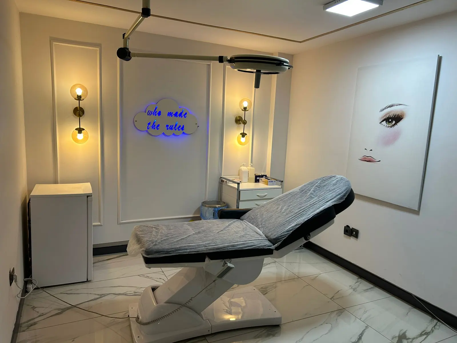 Clinic-provided photograph of Dr İsmail Özdemir