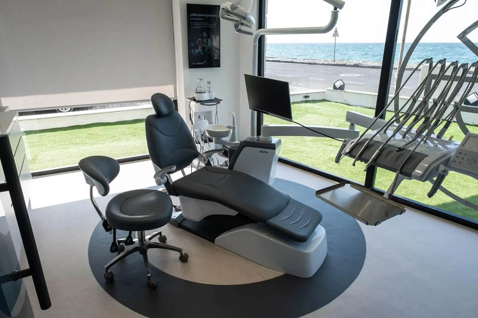 Clinic-provided photograph of Dentgroup Güzelbahçe Dental Clinic