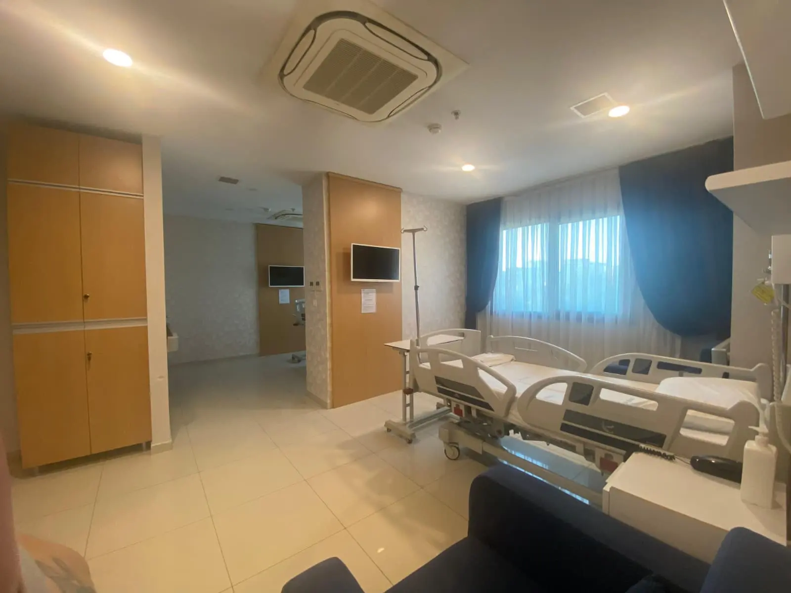 Clinic-provided photograph of Tınaztepe Torbalı Hospital